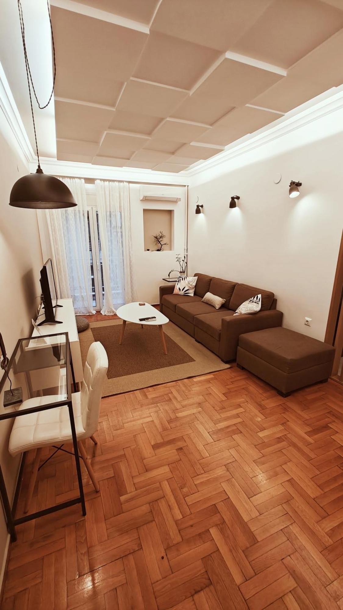 Think Home, Exploring The Center Of テッサロニキ エクステリア 写真